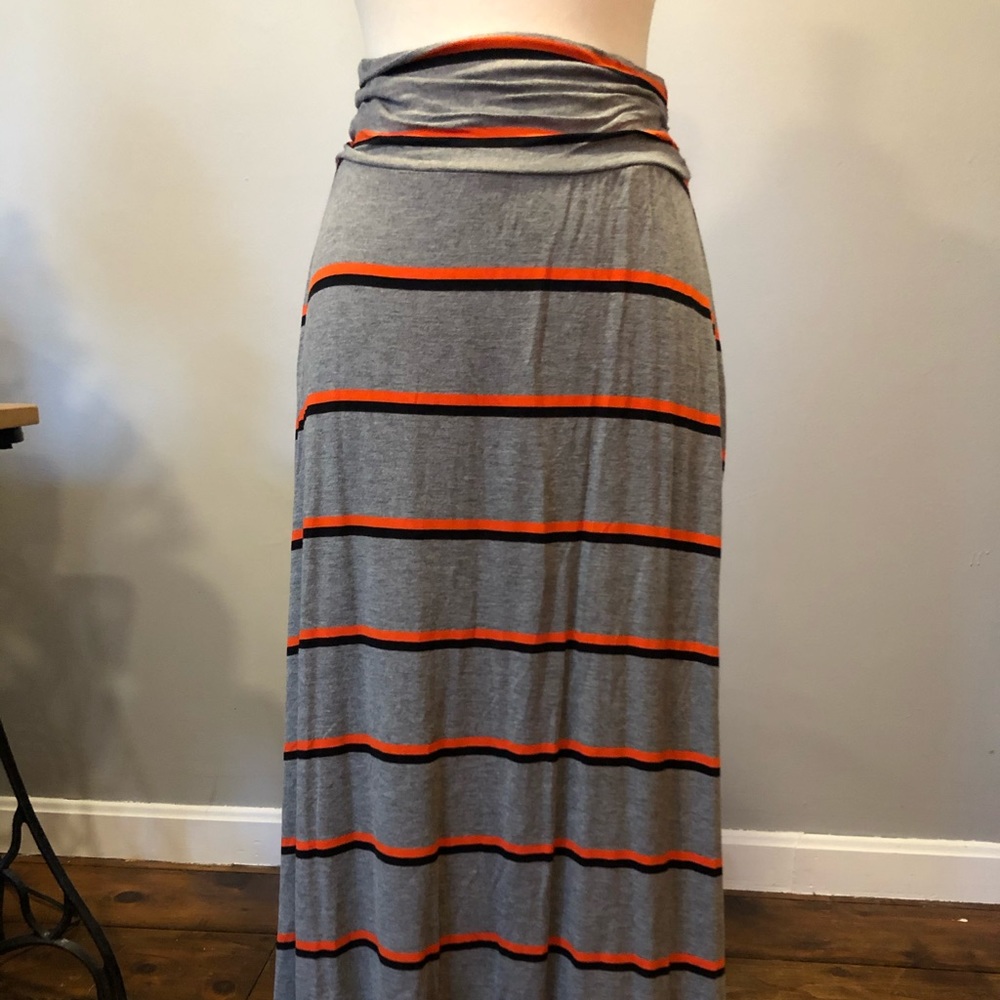 Maxi skirt